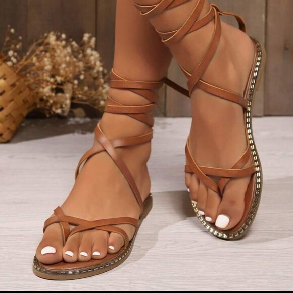 Brown wrap faux leather sandals - US 8 - NEW - Picture 1 of 2